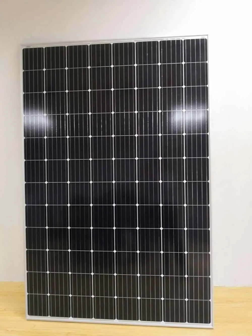 Двусторонние и отслеживание двусторонняя панель солнечных батарей 445w 450W 455W двусторонние