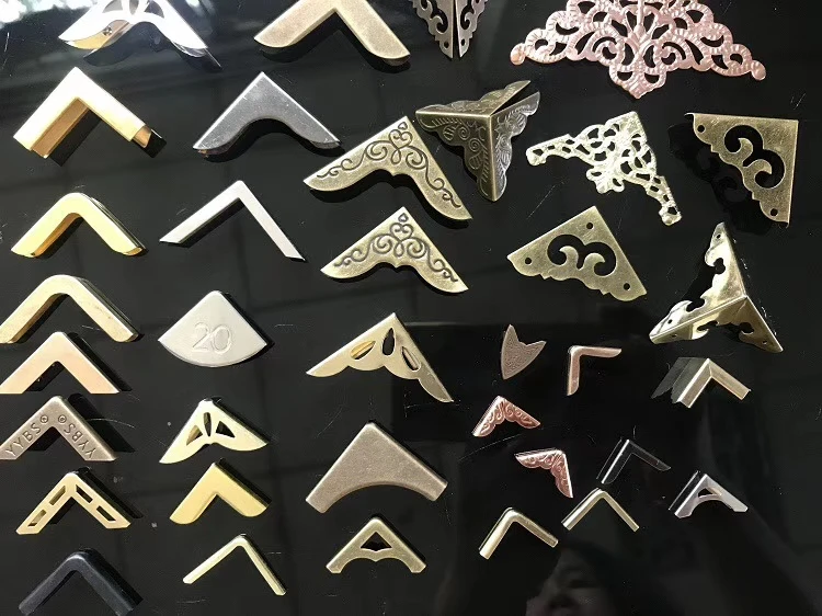 Antique decorative sheet protectors metal corners for wooden jewelry wine gift box furniture book cabinet