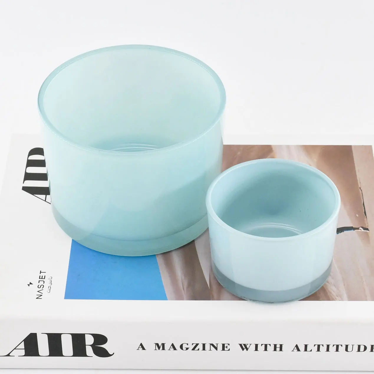 Custom Color Wide Mouth 13oz 18oz 3 Wick 4.5oz Soy Wax Vessel Empty Glass Candle Jars for Candle Making