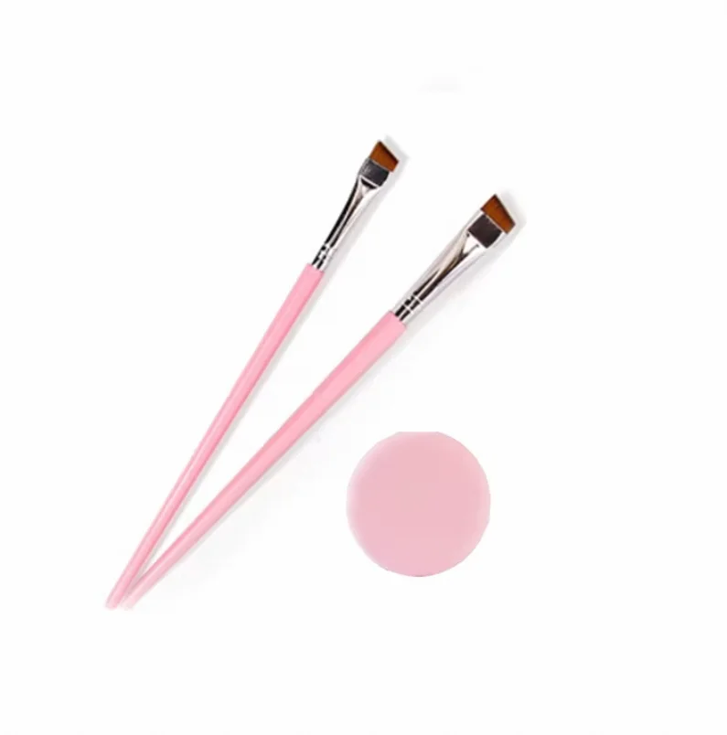Precisely Crafted Angled Soft-Tipped Bristles Easy Washability Washable Flat Eyeliner Brush Angled Flat Eyeliner Brush