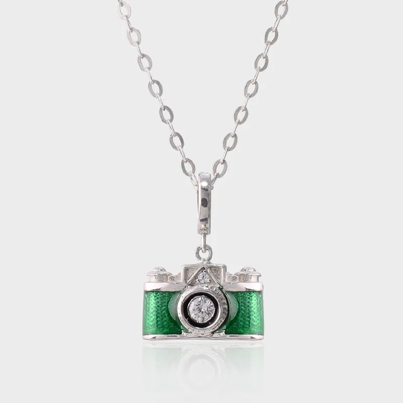 New design Custom 925 sterling silver necklace Emerald green Cute Hidden Camera Pendant With Zircon Necklace