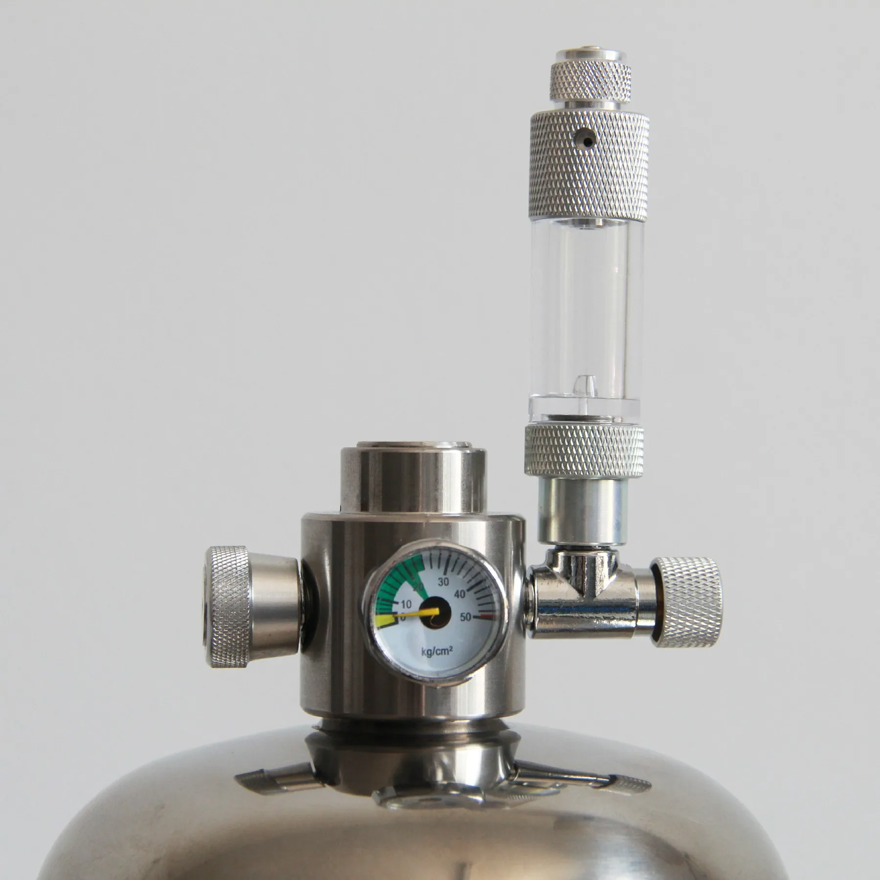 DEM C01-10-600 4L  Stainless Steel  Single Gauge  Aquarium  CO2 Cylinder Generator