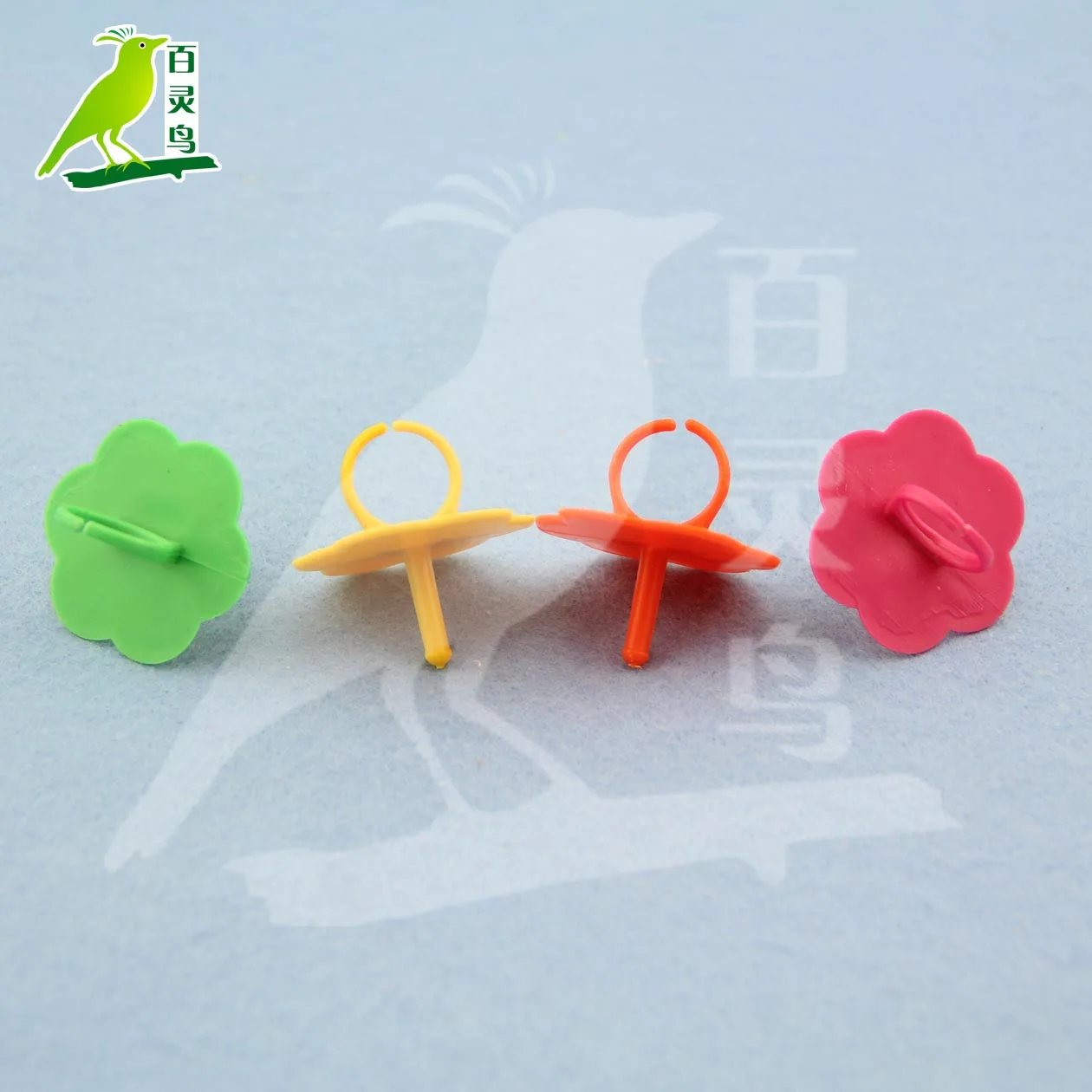 best selling plastic kid toy candy finger ring toy for capsule egg