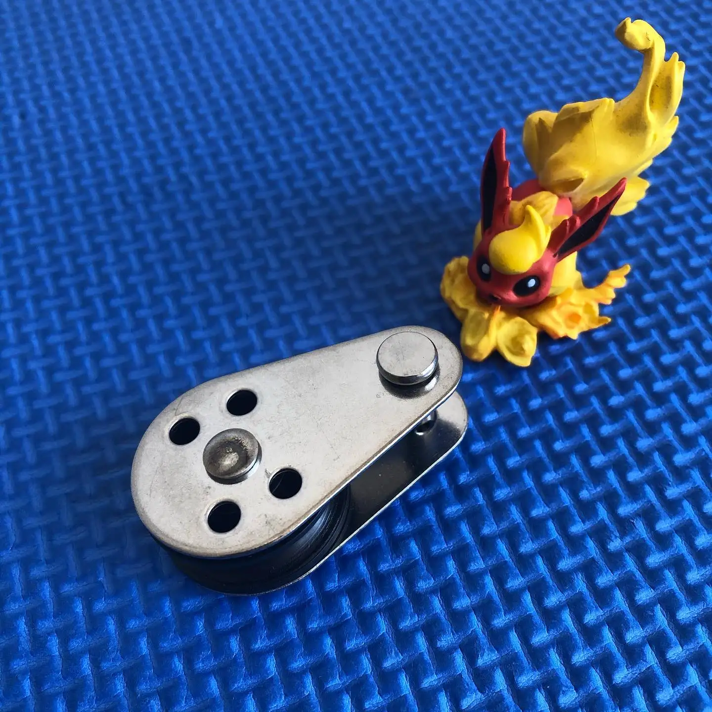 25mm Stainless Steel Nylon Sheave Pulley Blocks W Removable Pin & Bracket for Marine Kayak Canoe Boat Anchor Trolley System