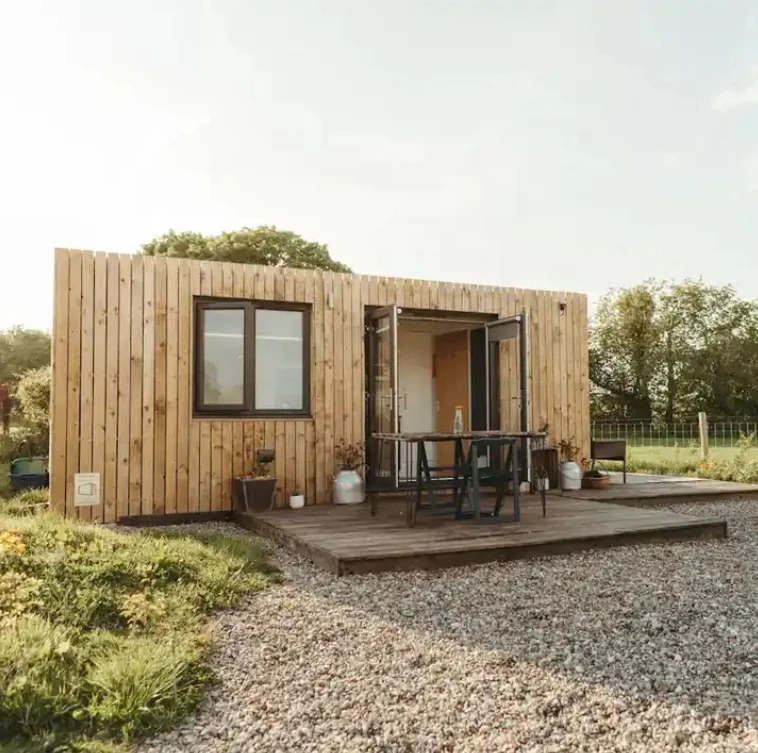 Factory price windproof moisture proof Folding Container House for sale