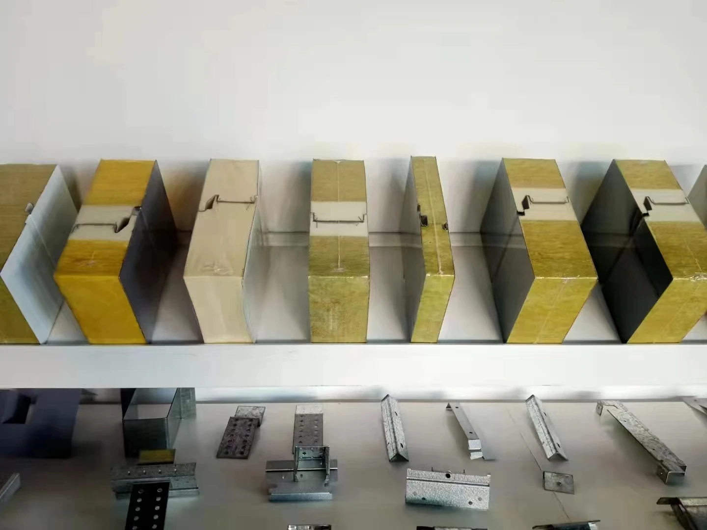 Wholesale Price Rock Wool Sandwich Panel Price 300mm/150mm/100mm Rock Wool Sandwich Panel