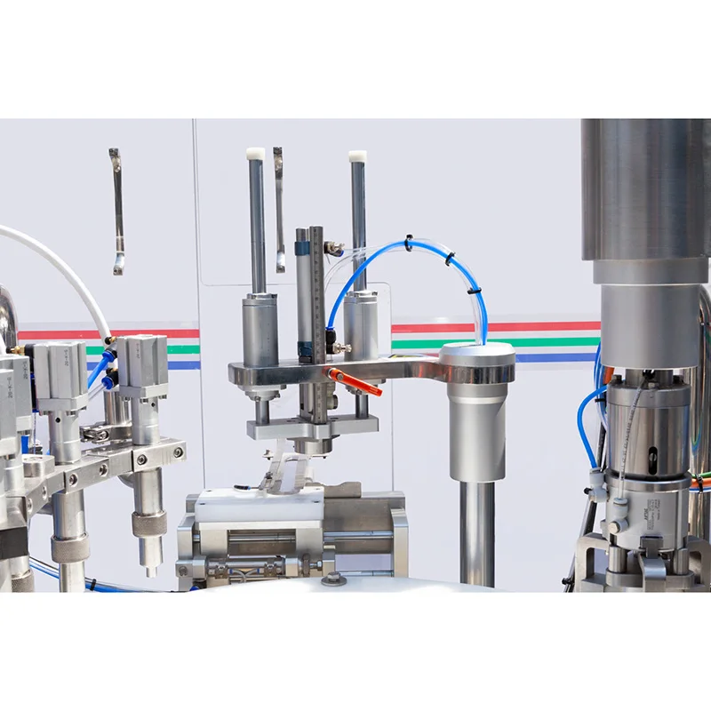 Automatic 4 heads plastic round bottle drinking liquid filling and sealing