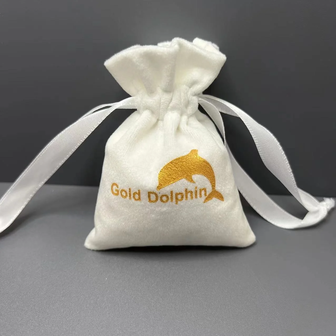 Colorful Small 8x10cm Hat Dust Bags with Draw String Velvet Dice Bag