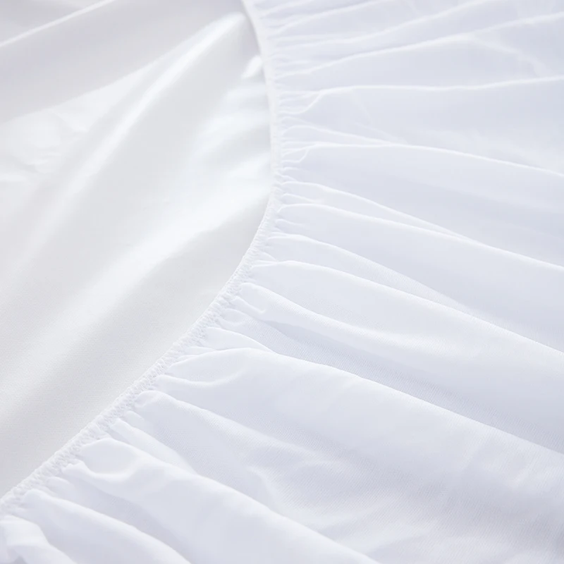 Premium Fitted Sheet Style Noiseless Mattress Cover Waterproof Mattress Protector for Home, Bedroom, Hotel