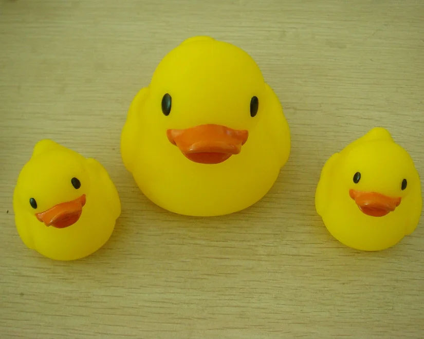 Резиновый Набор для ванны Ducky из (3) ~ 1 больших и 2 маленьких желтых уток