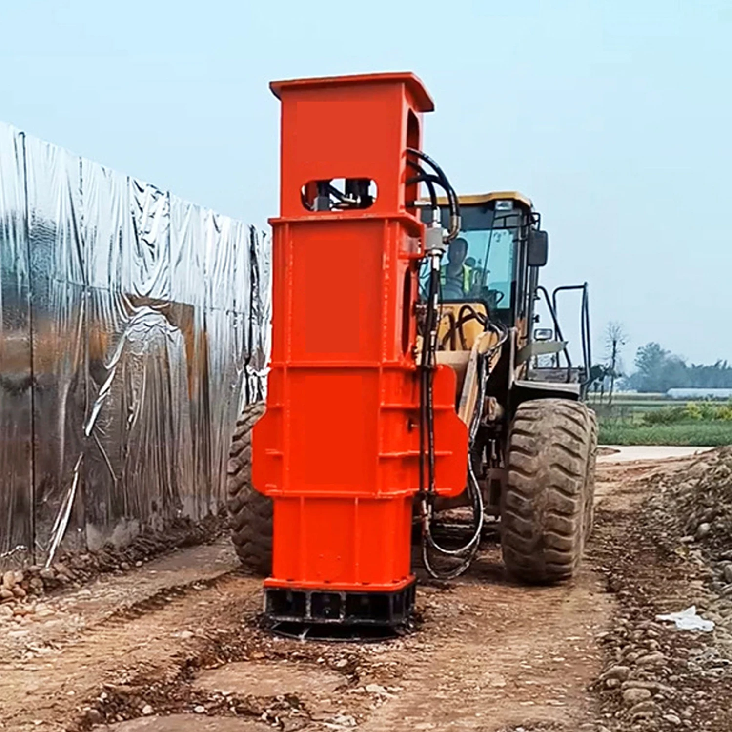 High-Speed 42kj Hydraulic Compactor Loader Road Roller for Backfill Slope Protection Expressway Rail Track