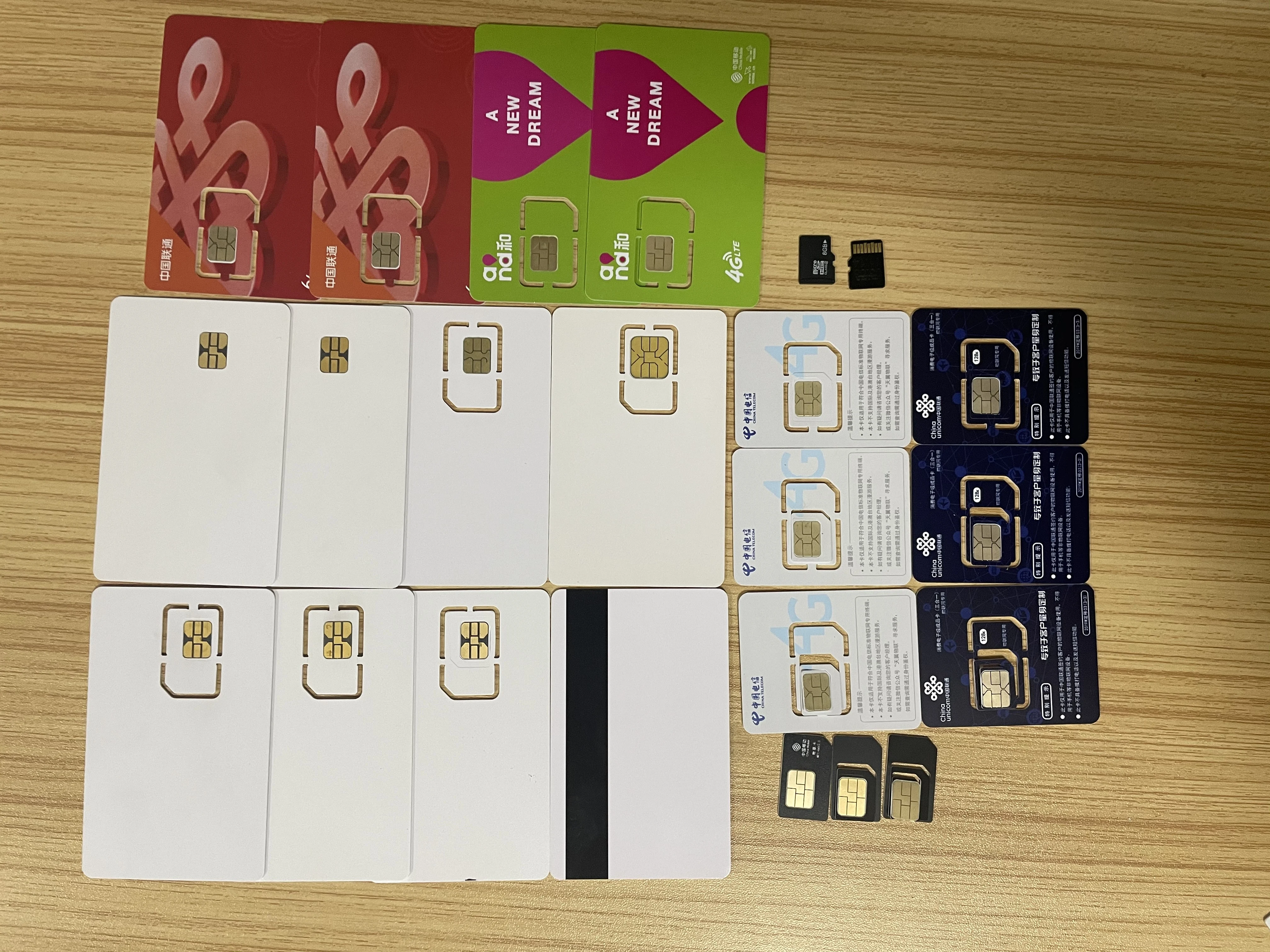 International 4G LTE USIM SIM Card 2ff 3ff 4ff 3-in-1 128K Prepaid for Smart Watch Mobile Phone Cards