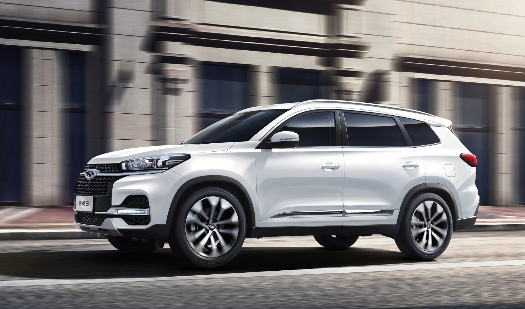 2025 High Performance Gasoline Cars Chery Tiggo 8 5-Door 5-Seat SUV Front Front-drive Small Petrol Cars for Adults
