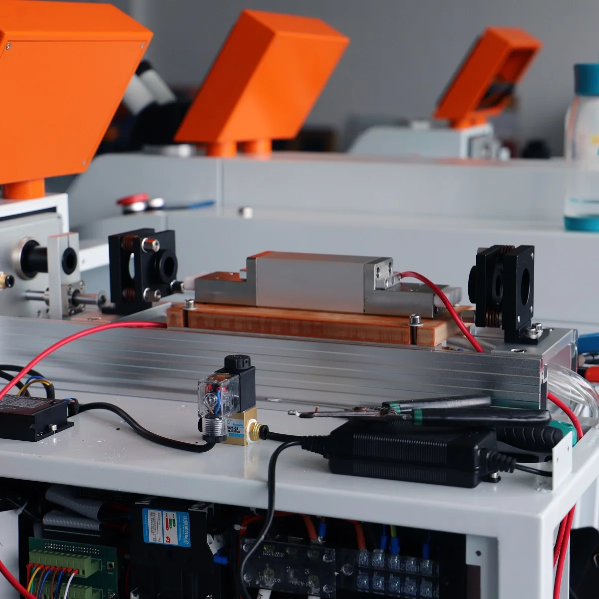 Hot Sale 200w YAG Laser Welding Machine Portable Jewelry Laser Soldering Machine