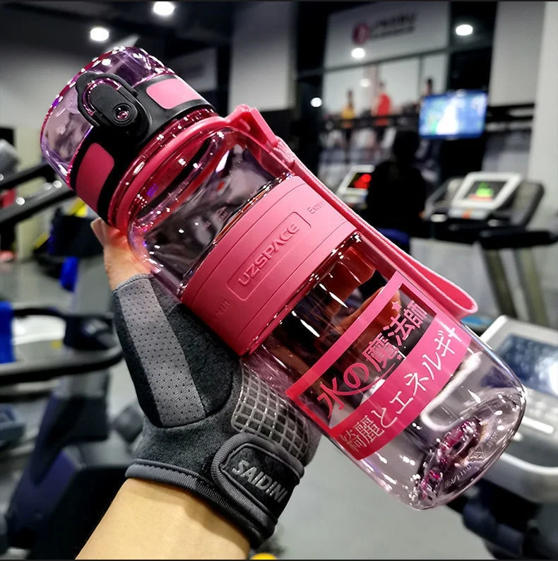 Low Moq Import Tritan Material Plastic Water High Quality Leak-Proof Gym Sport Cup Custom 500-2000Ml Travel Bottle