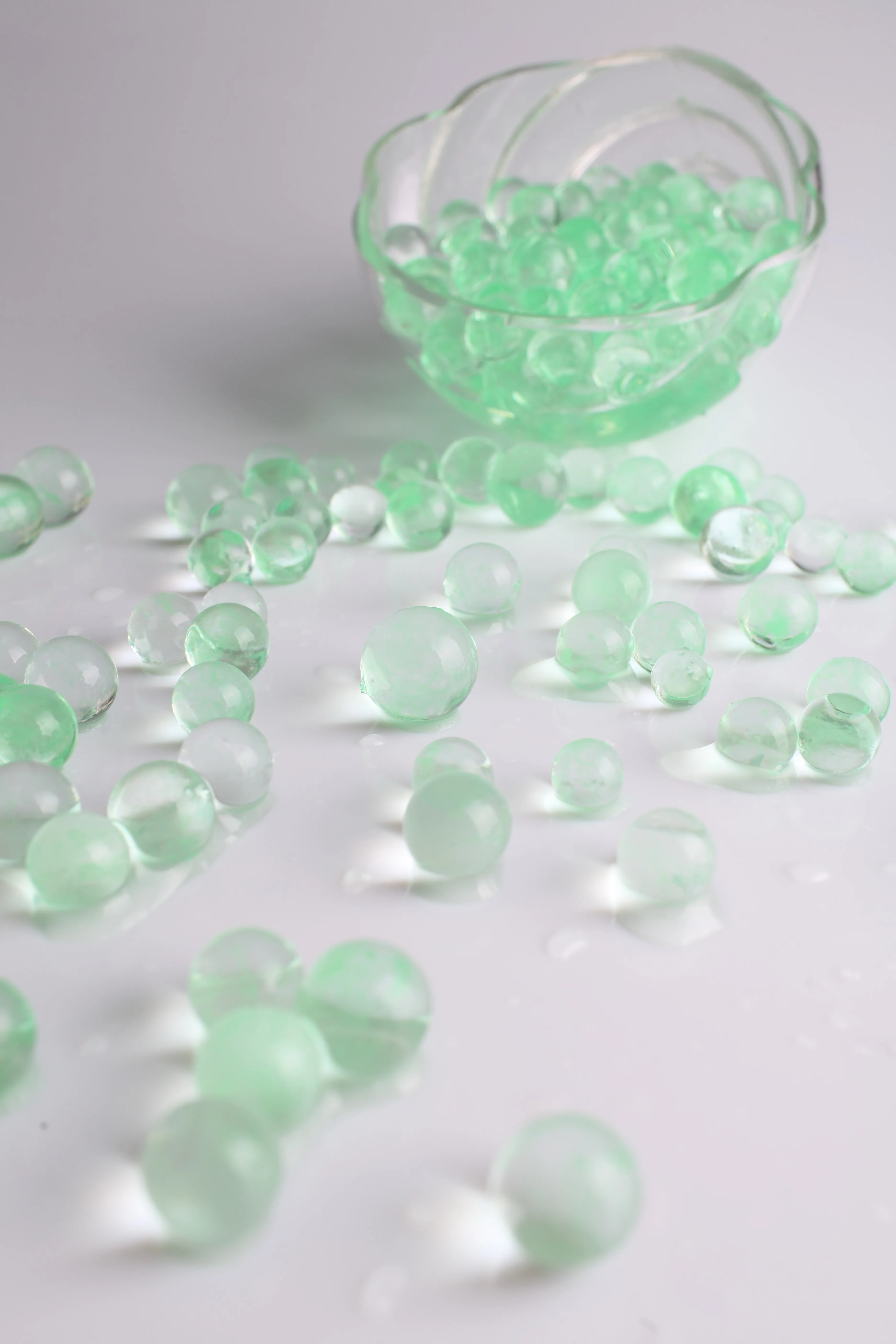 2024 new products  aqua gel water ball for plant