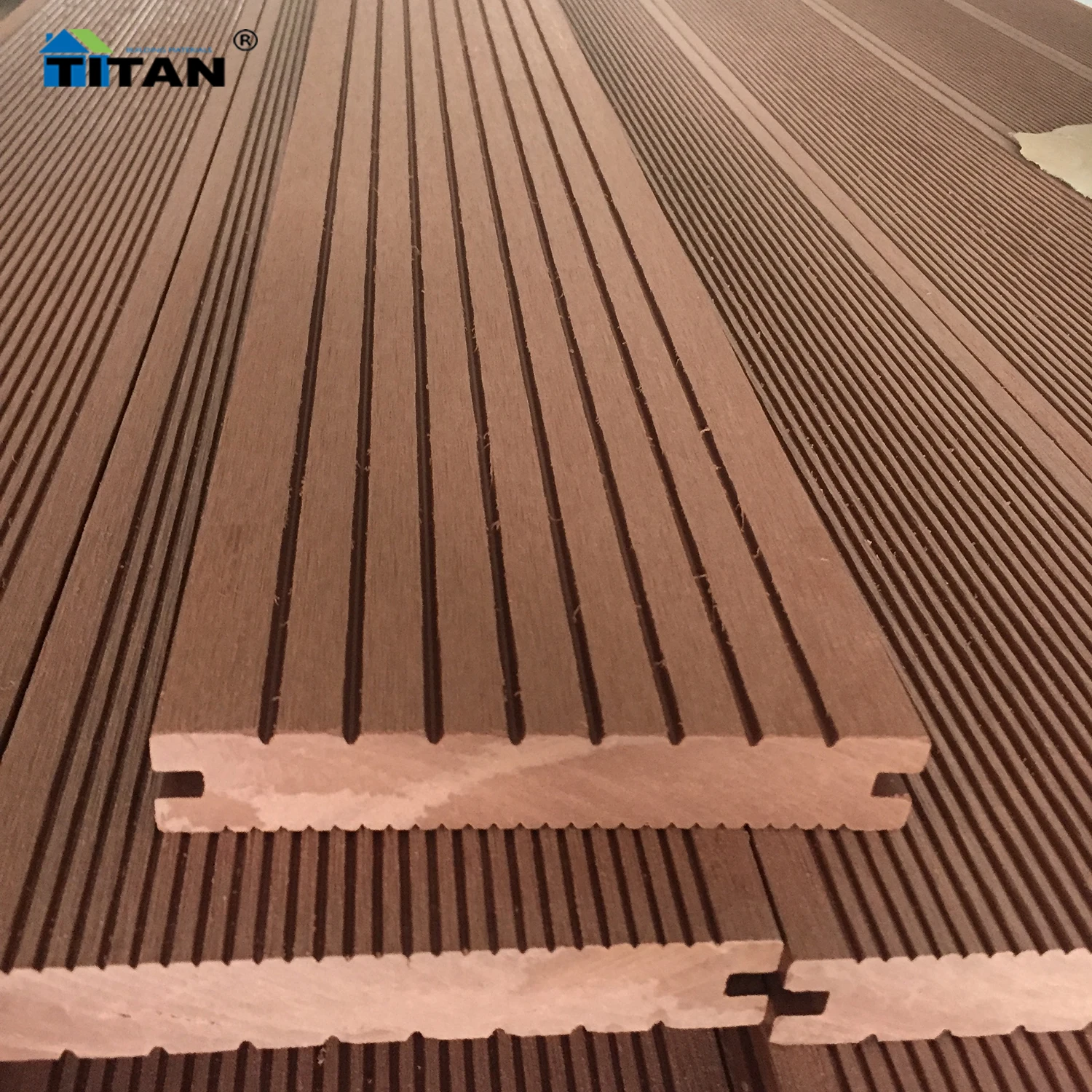 New Design Different Size Waterproof Swimming Pool Decking Wood Plastic Terrace Flooring