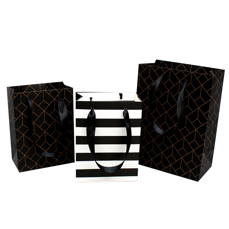 Christmas gift packaging eco custom logo printed shopping handle black white stripe Art Cardboard Paper Bags for gift clothes