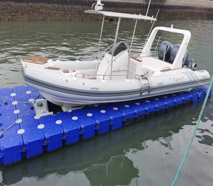 2023  hot sale   Grey Modular Floating Docks Marine Docks Boat Docks for Lakes for sale