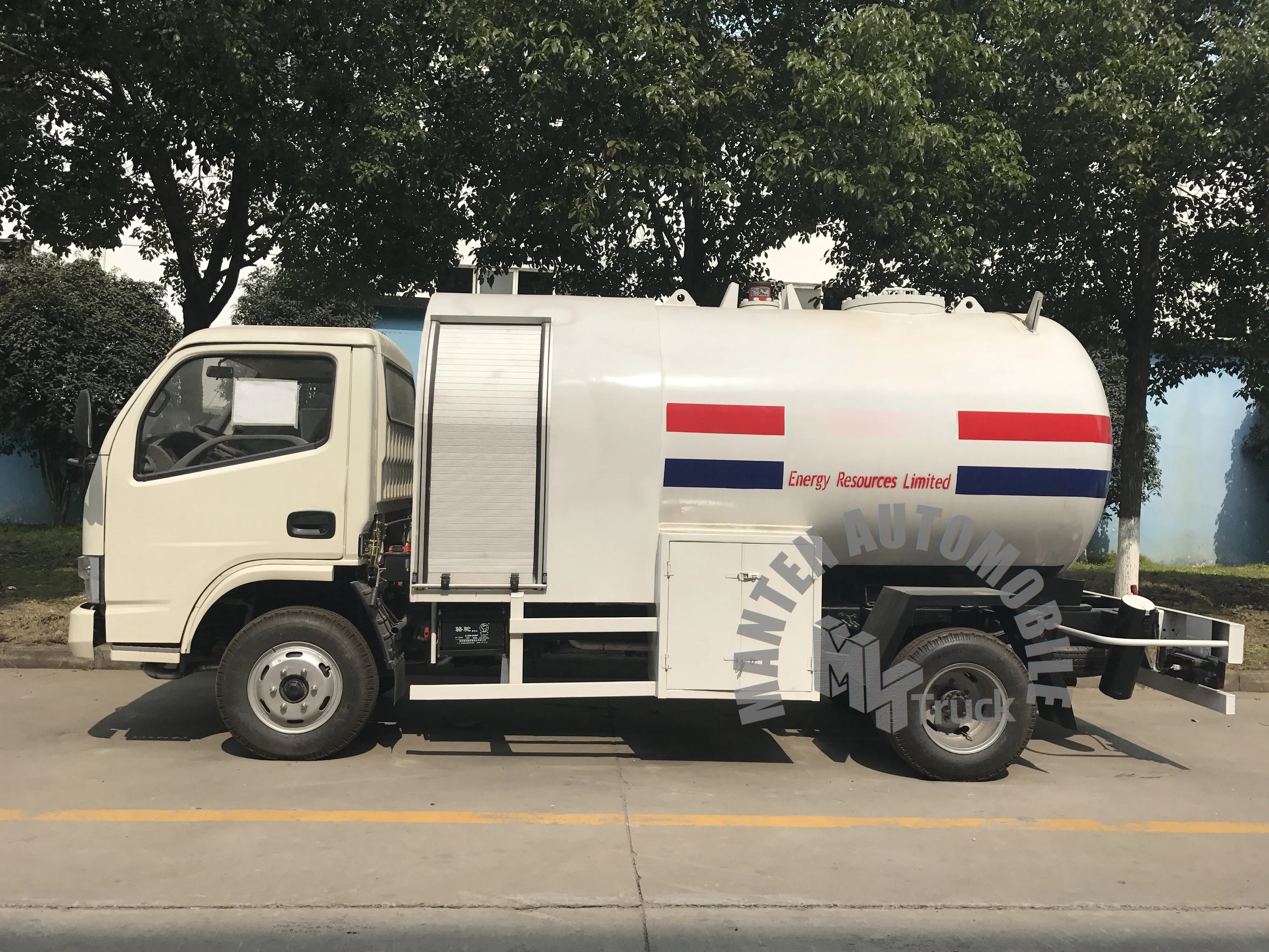 Dongfeng LHD RHD LPG Tanker for Propane rich Mix 4*2 4x2 LPG Car with Butane - dominant Load