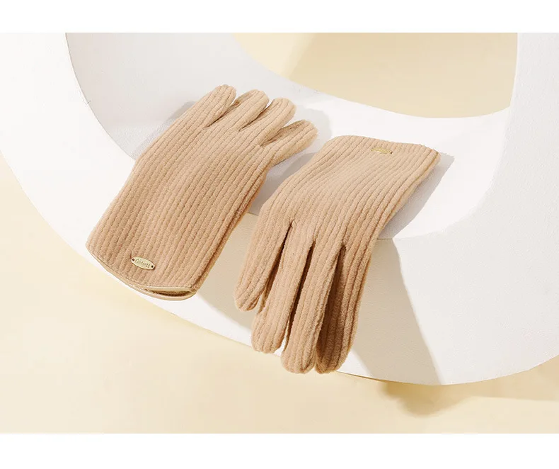 Women winter Warm Gifts fashion design technical fabric plus velvet thick touch screen mittens