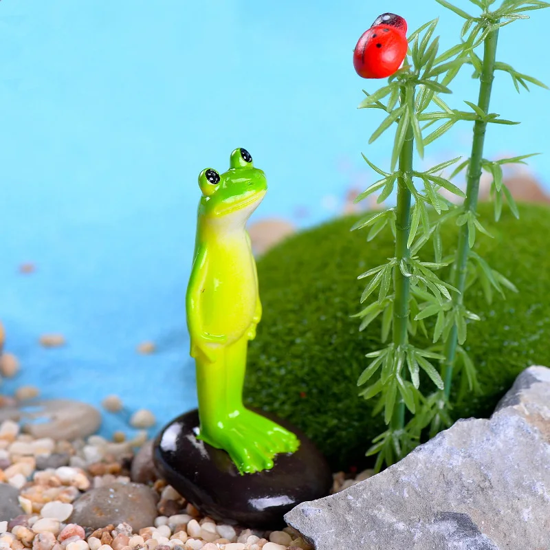 Микро пейзажная Статуэтка мультяшная модель животных Декоративная миниатюрная стоячая лягушка садовый декор