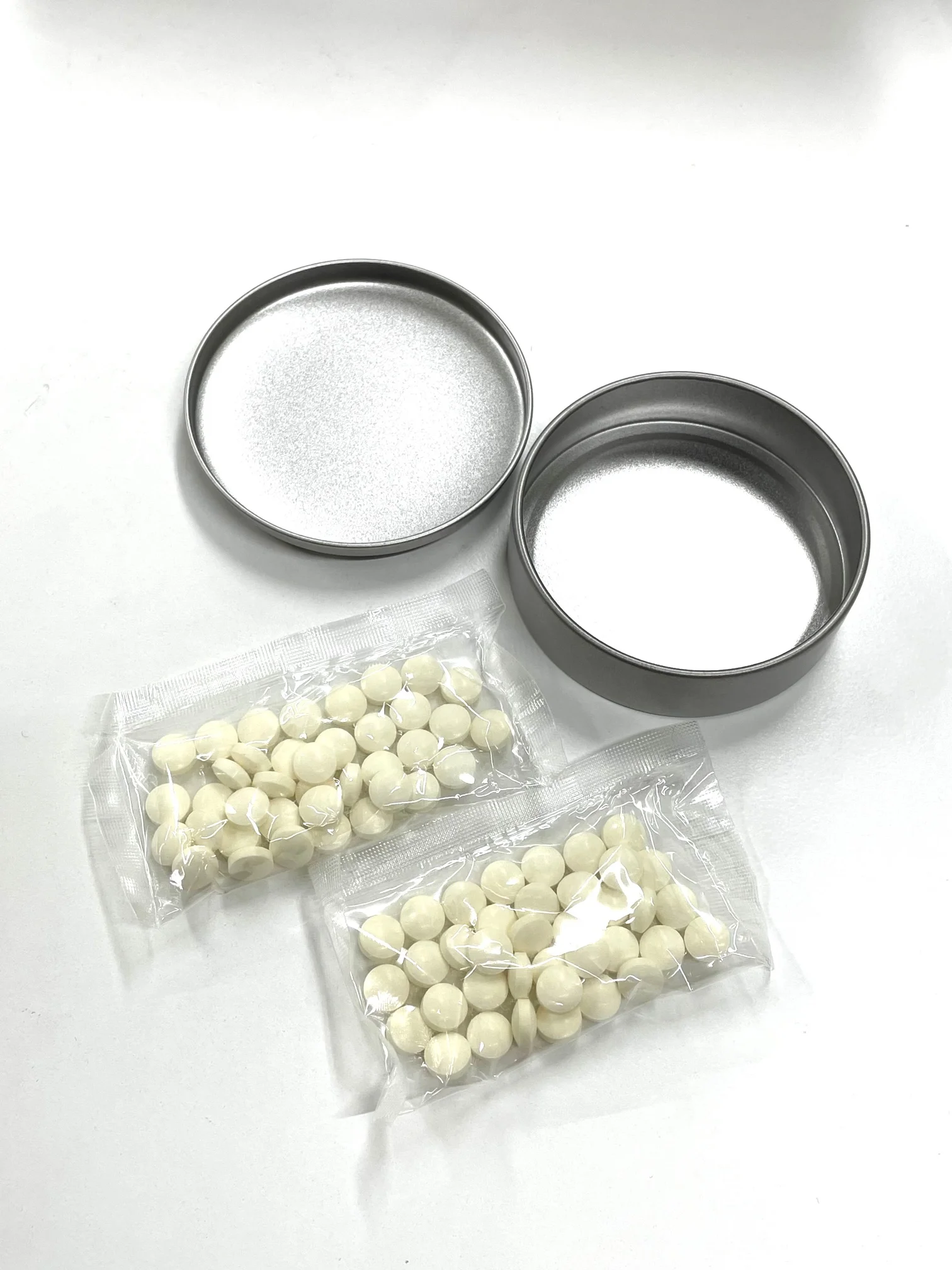 
Japan versatile container sparkling metal tin packaging custom aluminum can 