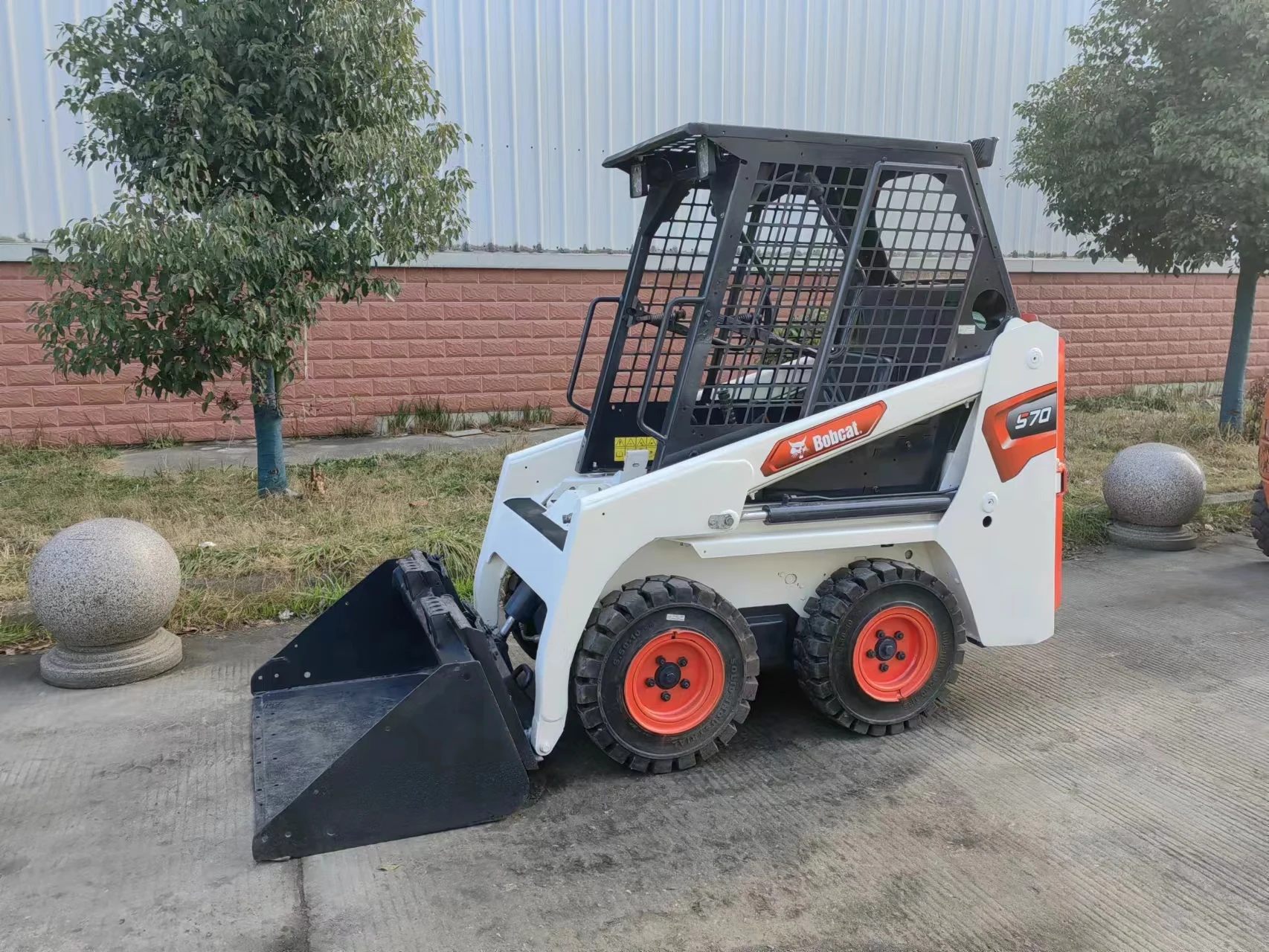 Used Mini Loader 1 Ton Bobcat S70 Compact Skid Steer Wheel Loader Automatic Bobcat S70 for Sale