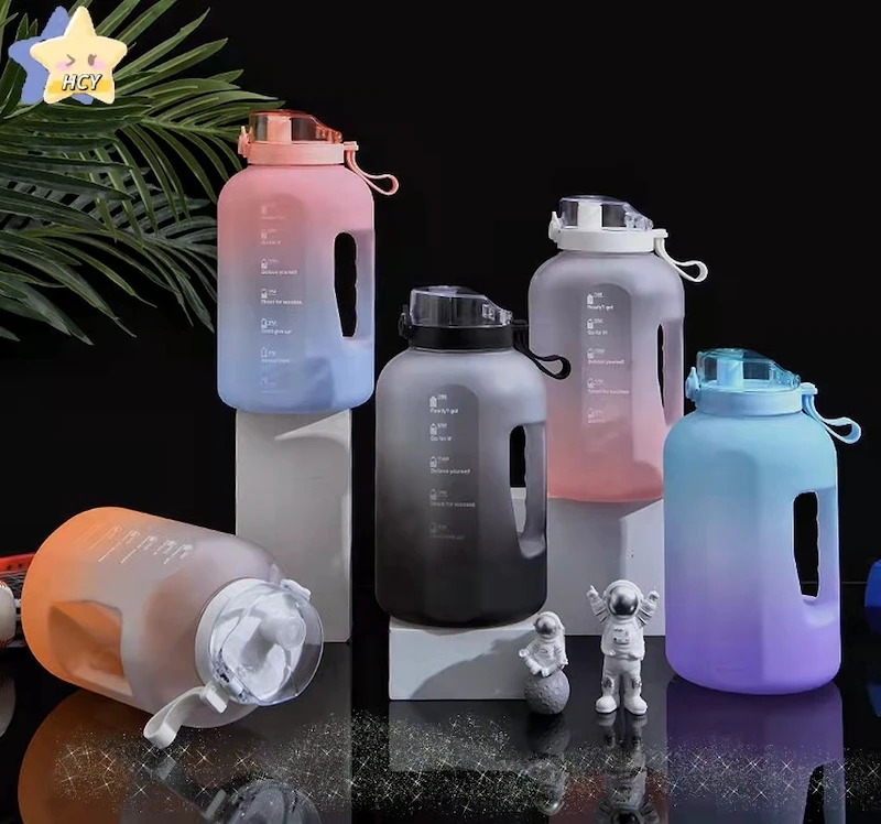 Amazon Hot 2.5L Large Capacity fitness portable Water Bottle Color Changing Kettle