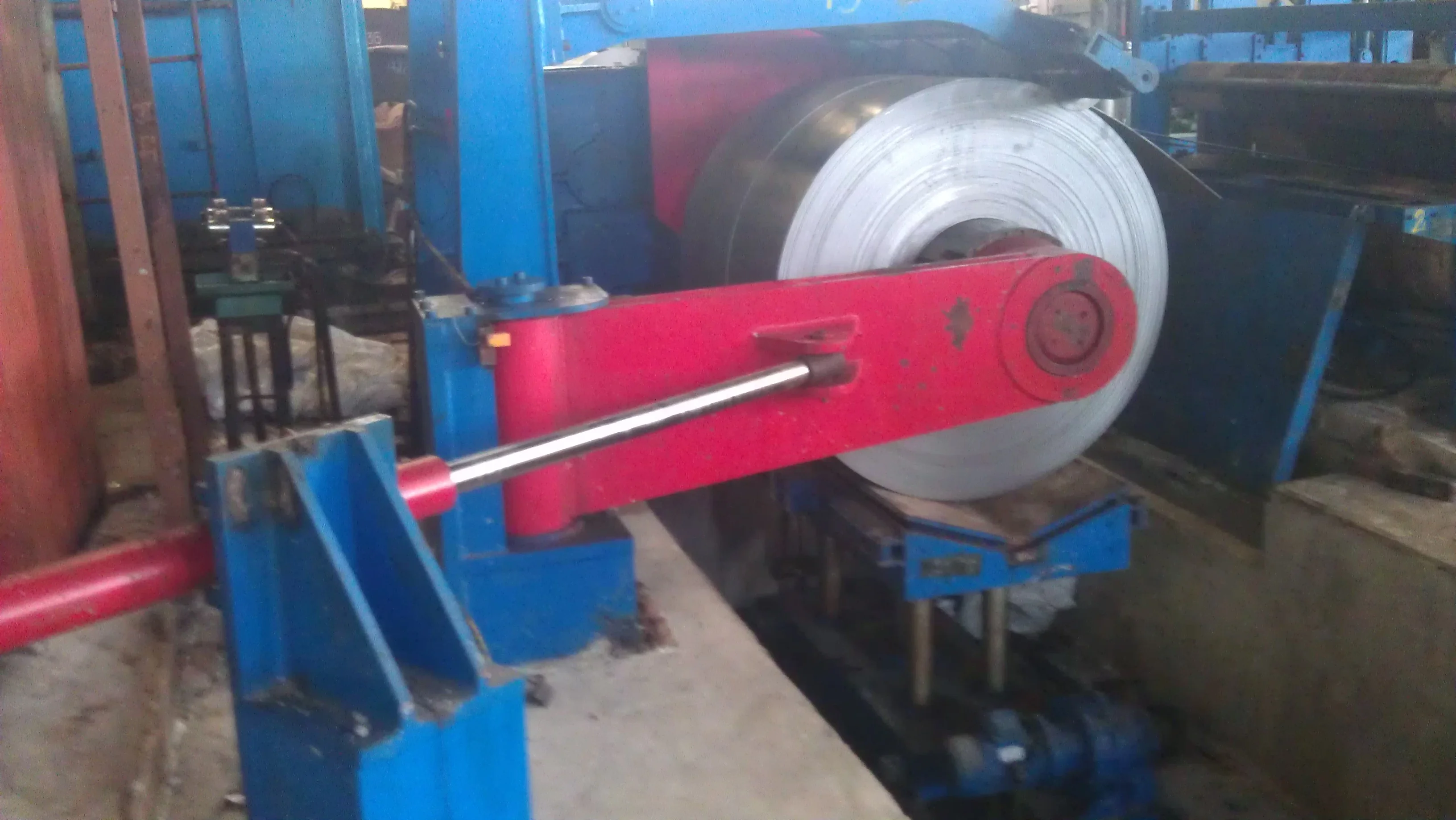 
Sheets coil slitting machine 