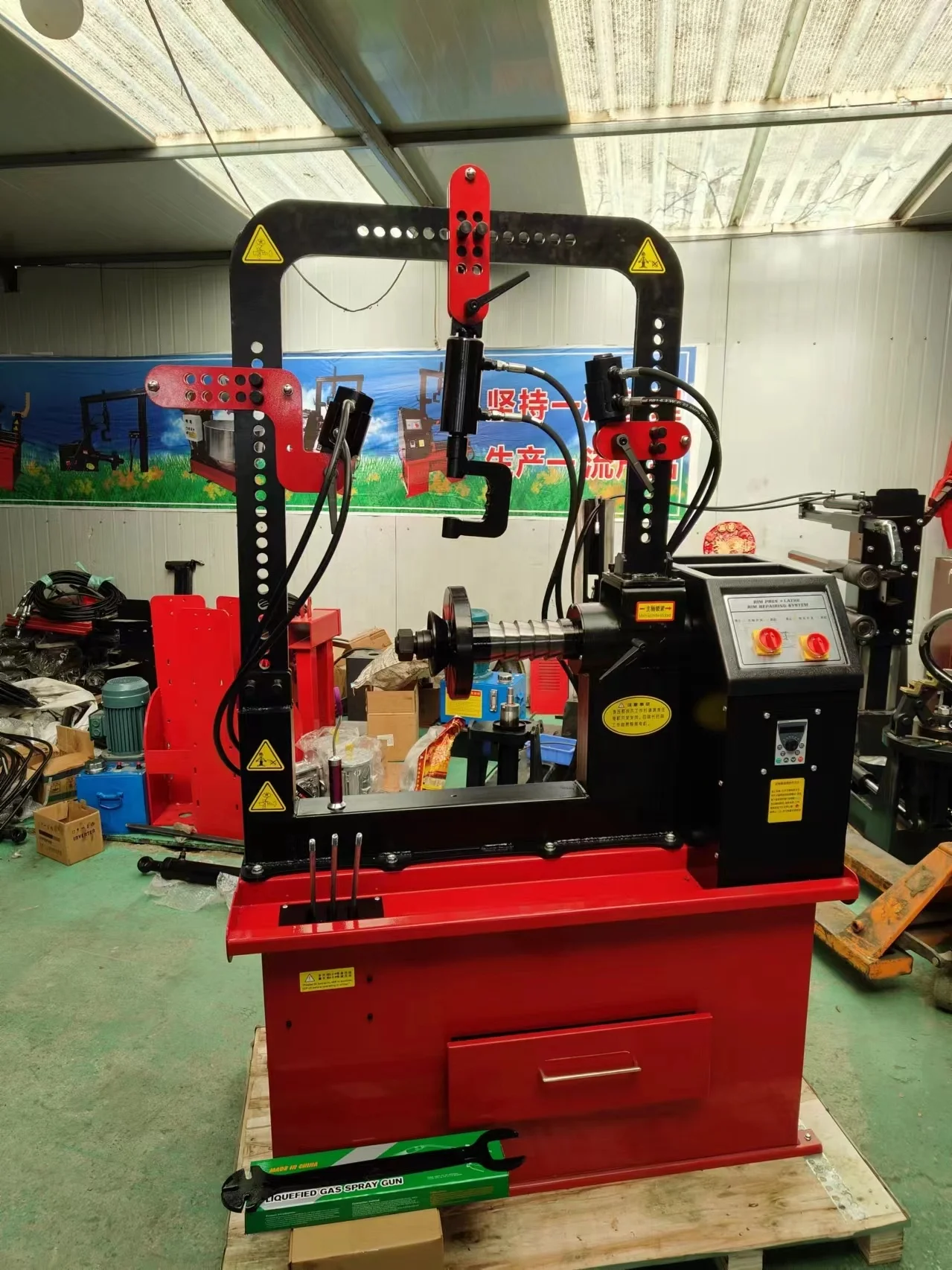 AA4C 26 inches  full automatic Rim straightening machine without lathe 3 cylinders full teeth AA-RSM695F