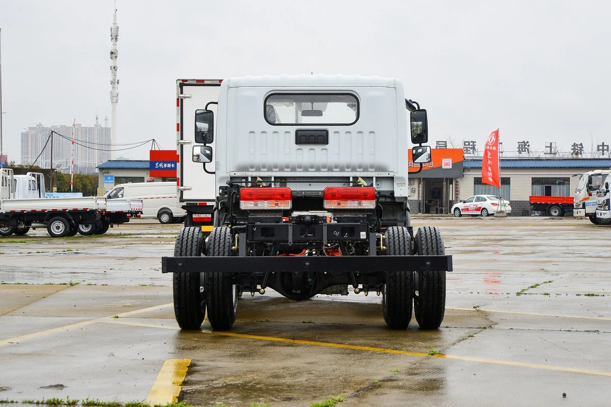 Trade auto frame system 4x2 6 wheeler 5995x2200x2360mm endurance mileage 355km truck chassis for sale