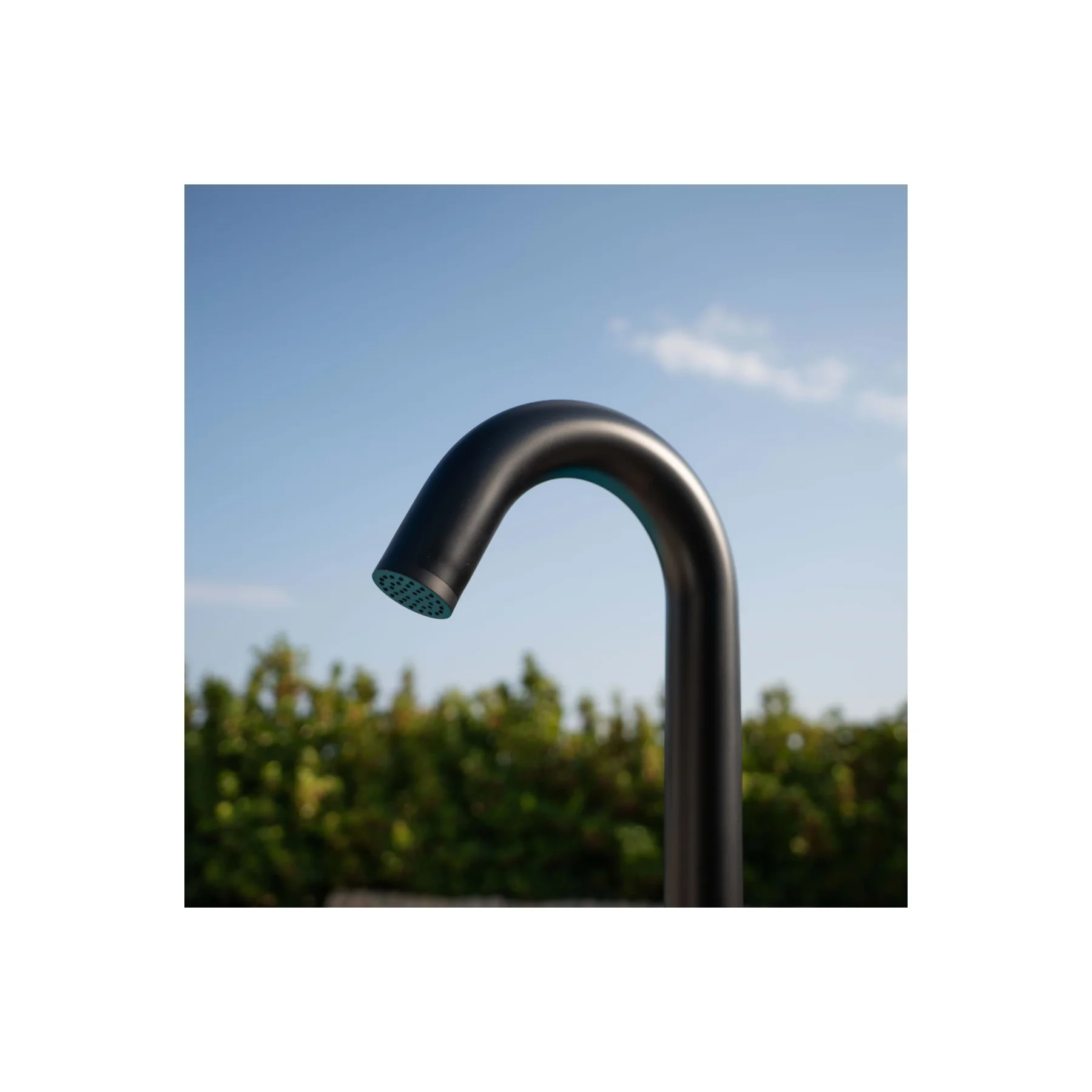 Best Quality Italian Design Shower Steel Aisi 316L Black Outdoor Sined Shower Alghero Black For Export