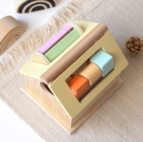 New Products 4 in 1 Wooden Montessori Play House Ball Coin Drop Toy House Object Permanence Box for Infant Babies
