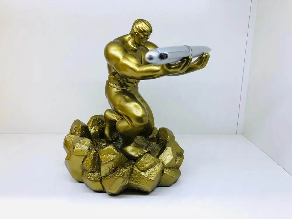 The Hulk comics Executive Pen Stand Cool Pencil Holder Resin Model Hero Armor Soldier Pen Holder With Metal Pen Gift For Man