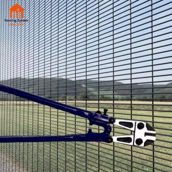 Cheap high quality metal barbed wire mesh ECO FRIENDLY anti climb 358 security fence for railway station