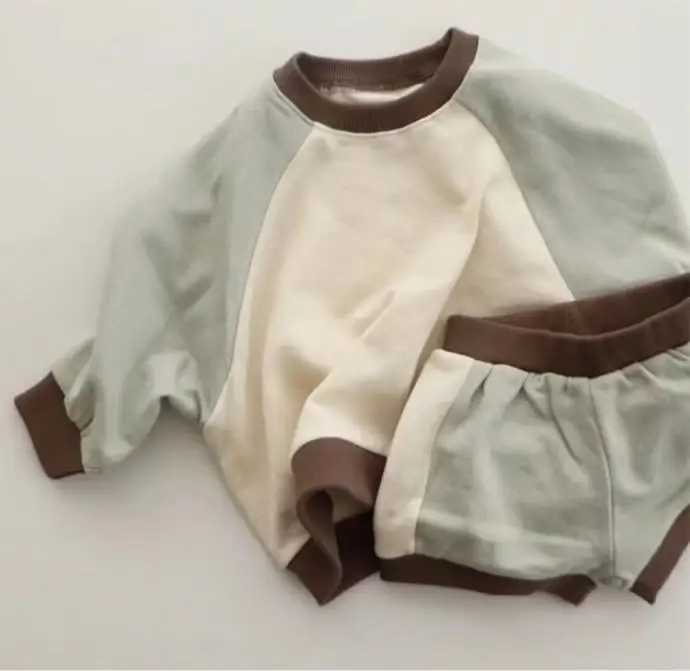 Новинка Весна 2021, удобный детский костюм с шортами с длинным рукавом