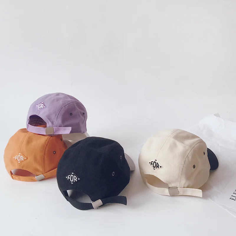 Детская версия, детские шапки, новинка, Детская регулируемая бейсболка в стиле хип-хоп с цветным алфавитом и защитой от солнца, для мальчиков и девочек