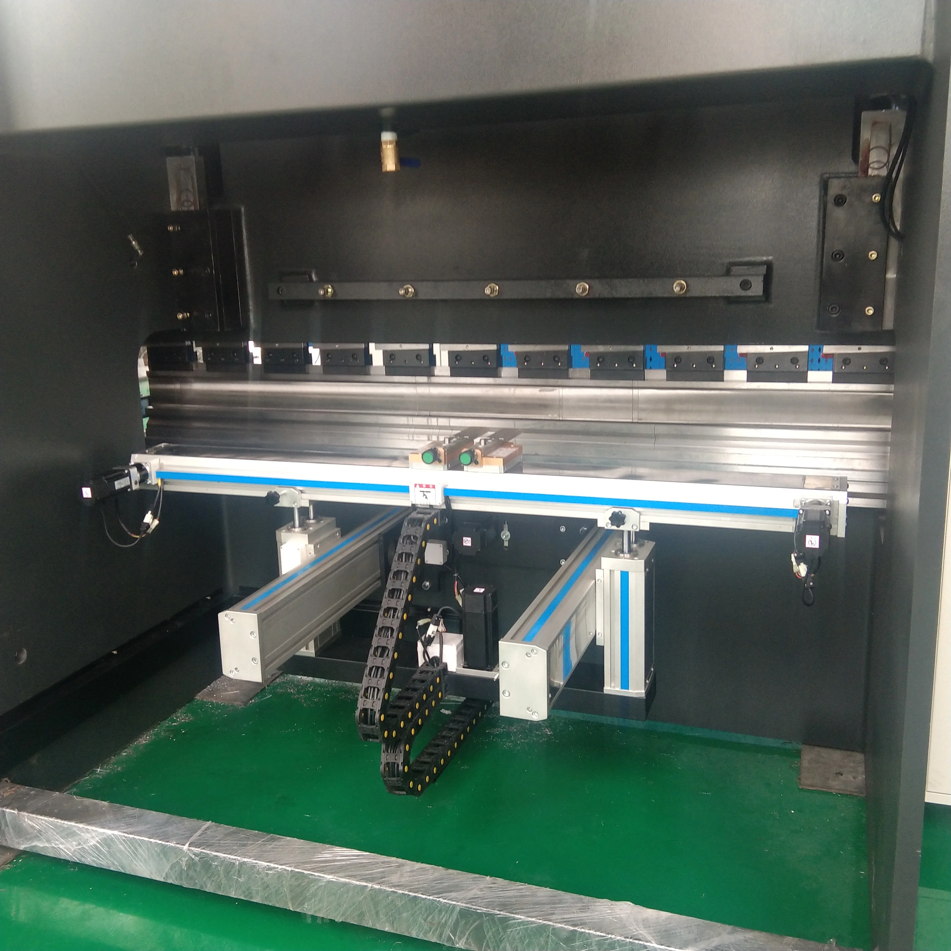 Гидравлический Сервопривод автоматический CNC листогибочный пресс 6 + 1 aixs с Delem DA66T контроллер для гибки электрических шкафов