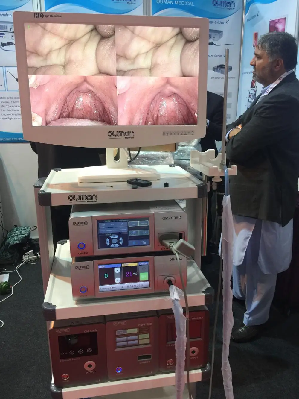 Medical Latest Endoscopy 100W LED Cold Light Source