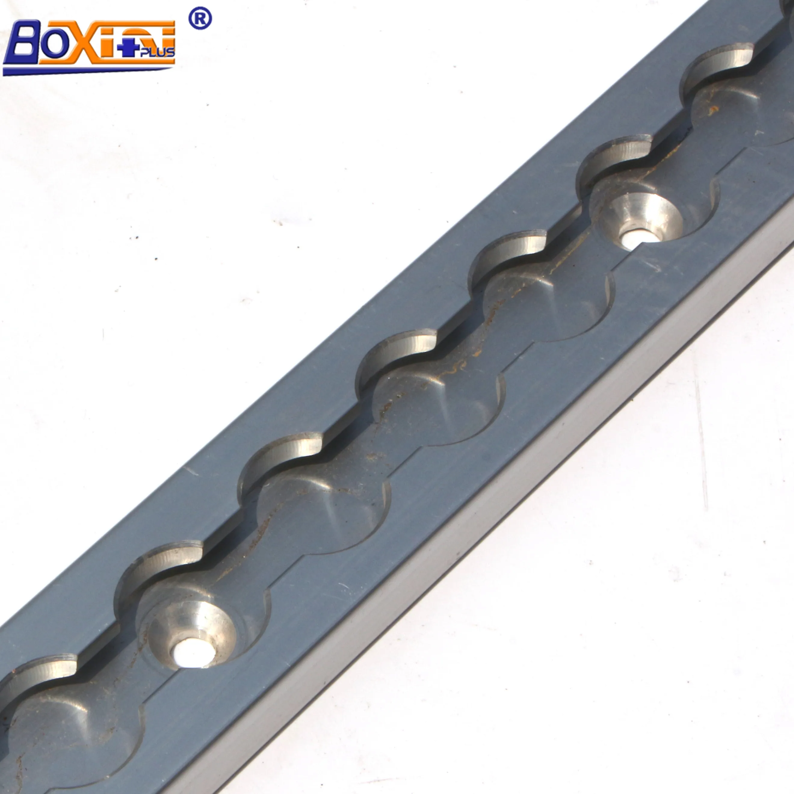 TR2401A Aluminum Alloy Container Control Restraint L Track