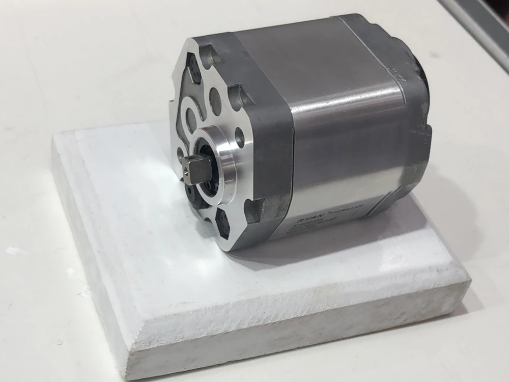 RYANCapable Manufacturer Excavator Hydraulic Gear Pump