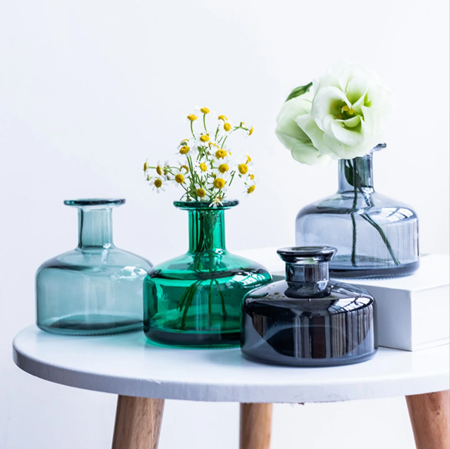 50ml 100ml 200ml wholesale decorative Perfume  glass bottle  fragrance reed diffuser bottles