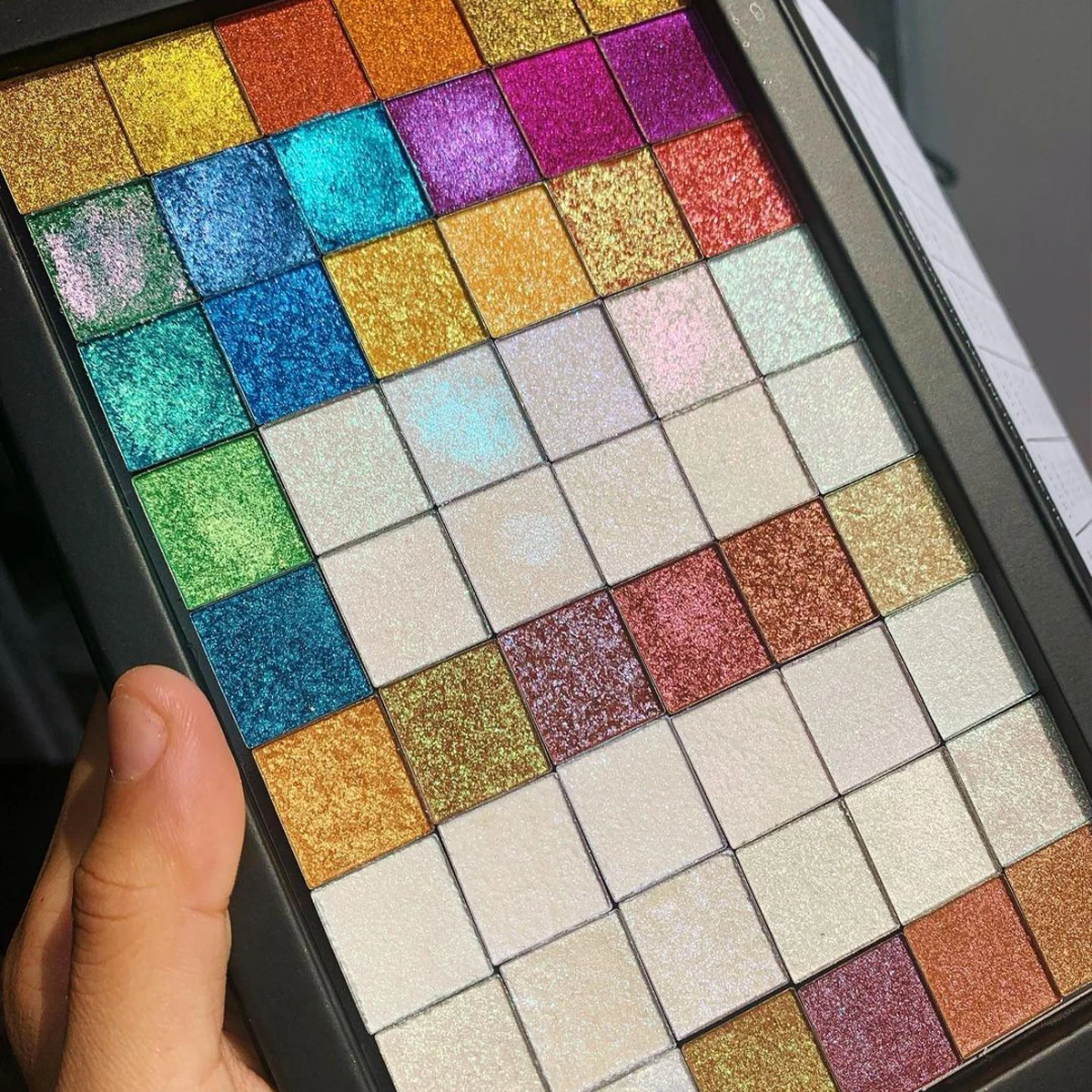 Wholesale Makeup Vegan Multichrome Pigment High Pigment 100 Colors Chameleon Eyeshadow Palette