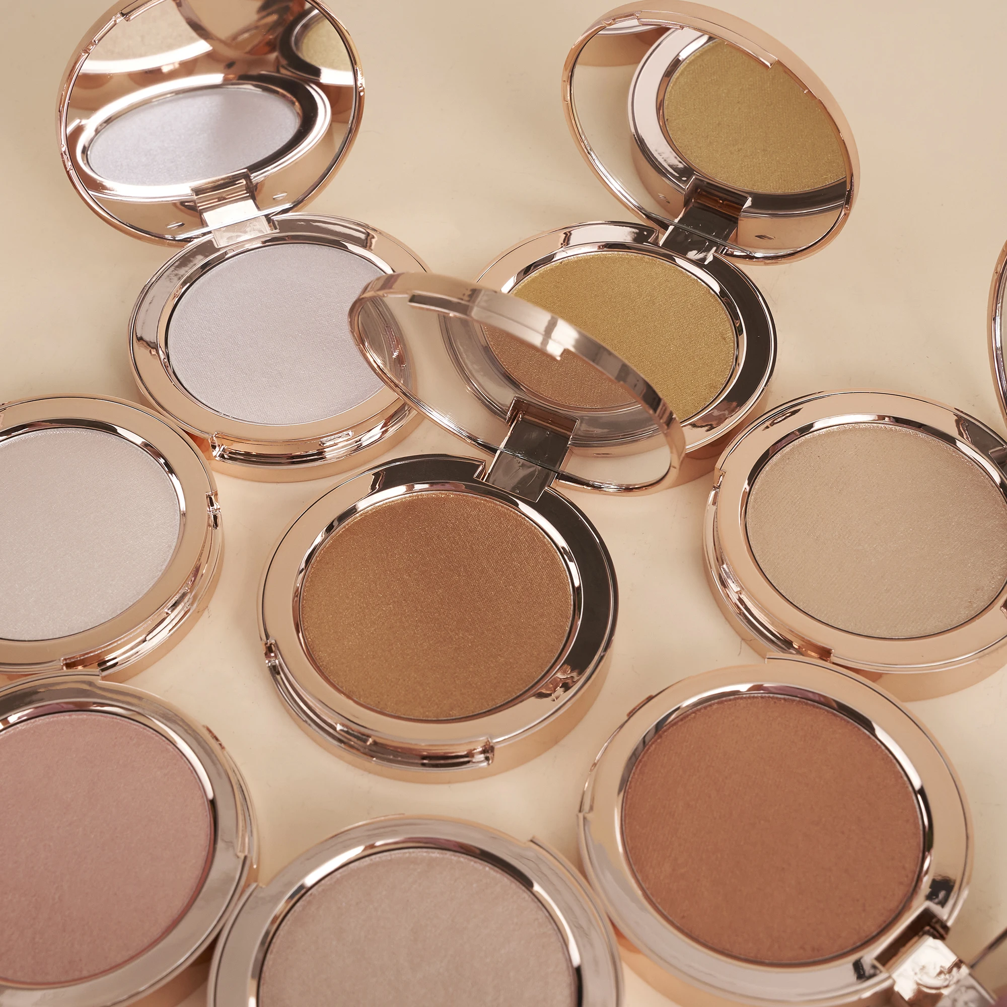 Cosmetics Makeup Shimmer Metallic Radiance Ultra Glowing Skin Brighten Face Contour Bronzer Highlighter