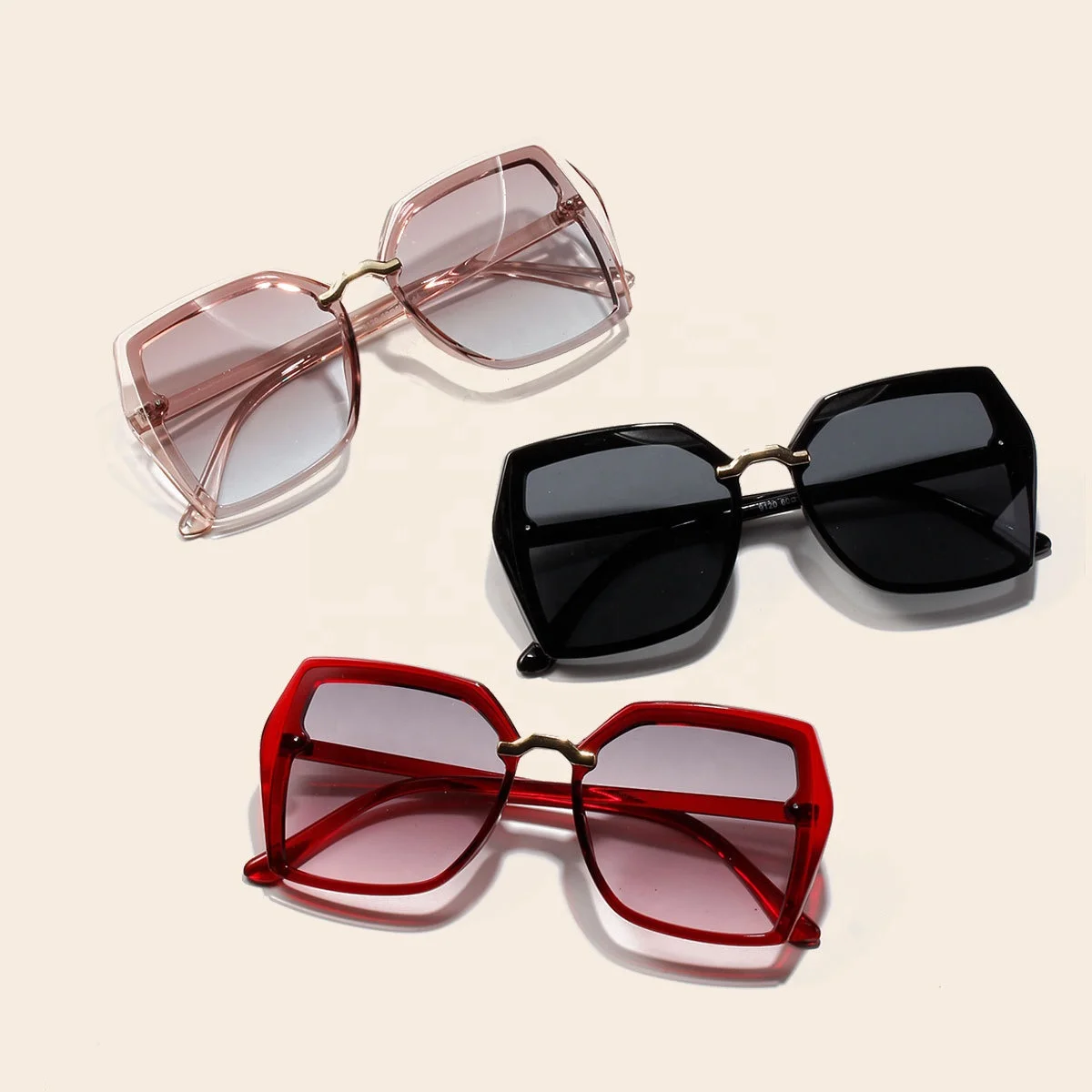
Wholesale Shades Luxury Vintage Retro Black Sqaure Injection Ready To Ship Elegant Sunglasses Women Ladies Men 2021 