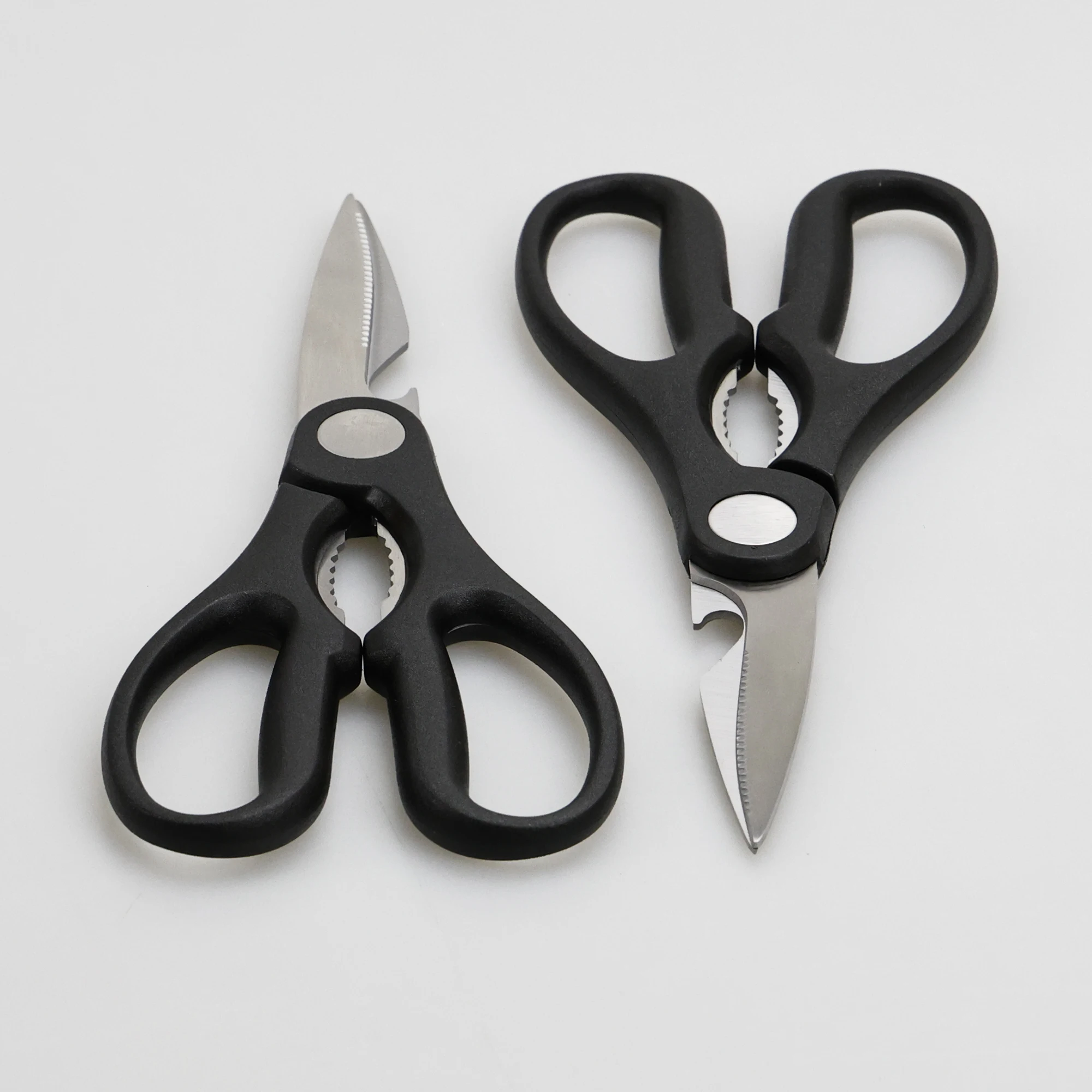 Multipurpose heavy duty stainless steel kitchen scissors scissor shears for poulty fish meat vegetable with bottle opener