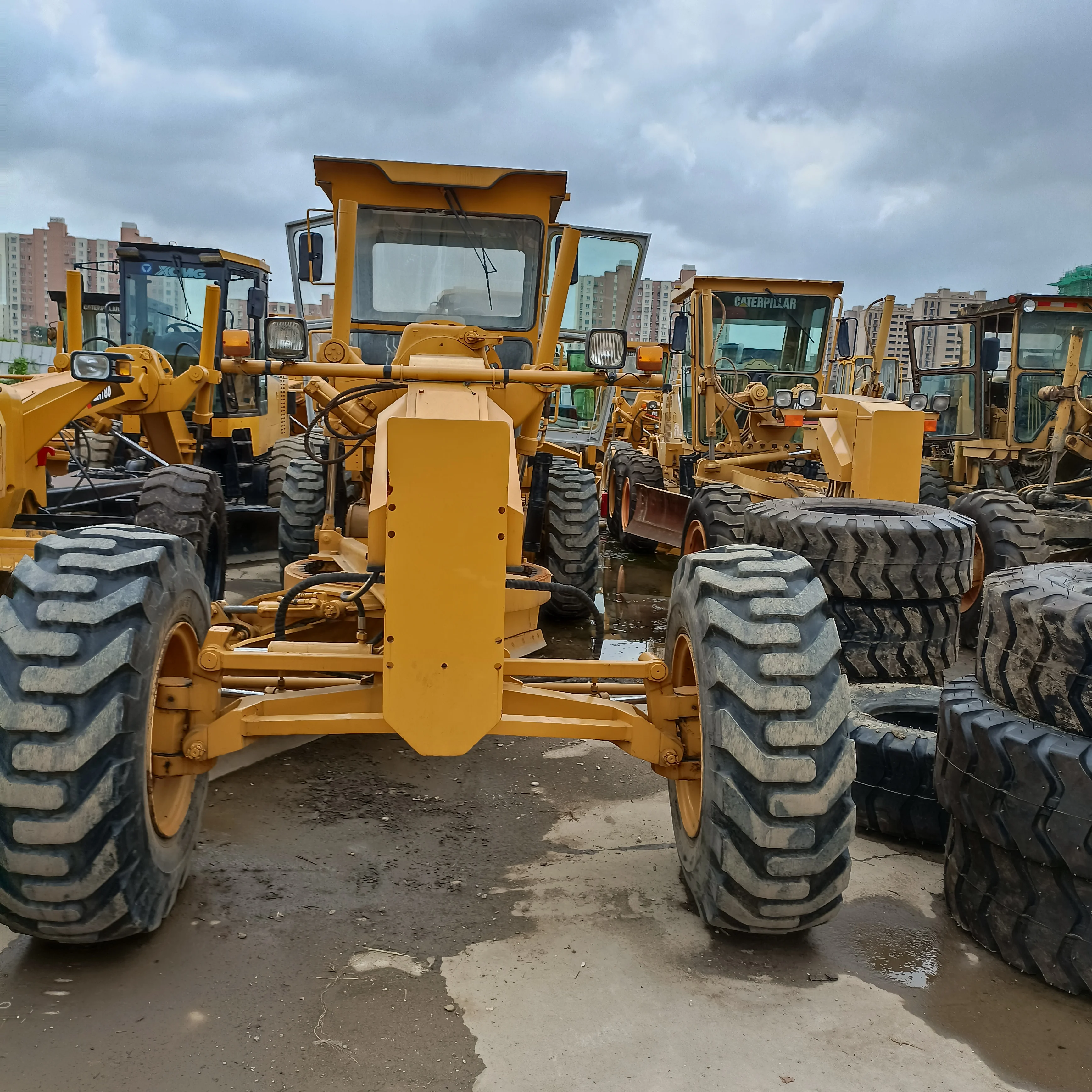 cater-pillar CAT936 E  grader with good condition  used   mini grader  for sales at high quality