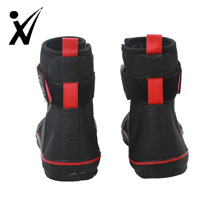 Factory Wholesale  Waterproof OEM Customized Vulcanized Shoes 5mm Water Sports Beach Volleyball Scuba  Surfing Diving Boots