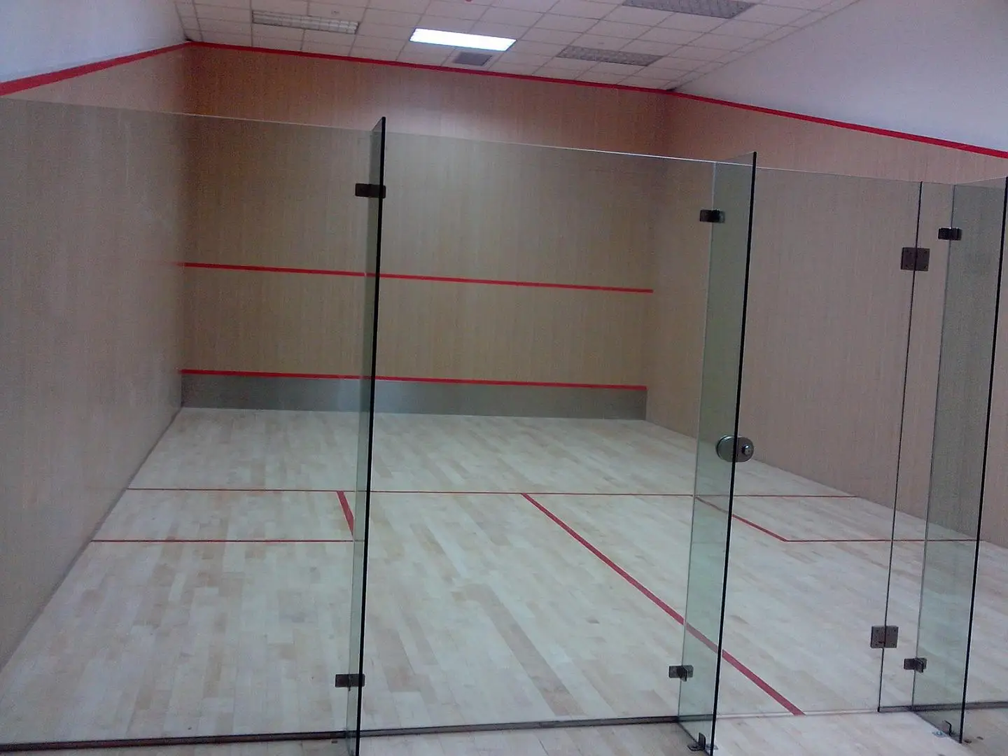 Indoor high quality wood flooring for squash courts